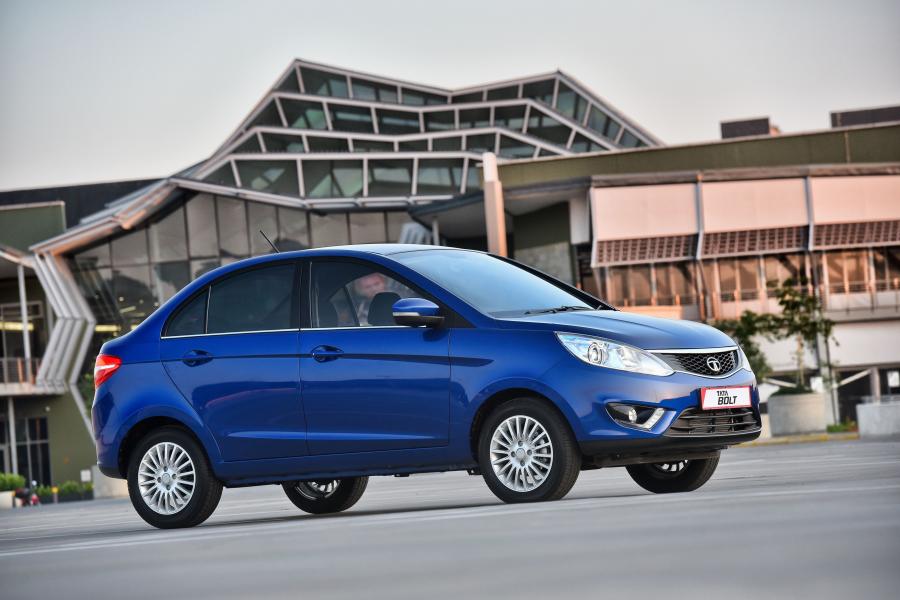  Tata Bolt Sedan 2015 года  (ZA) (фото 15 из 36)